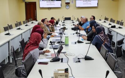 16 DISEMBER 2025 – LAWATAN PENANDA ARAS UNIMAS AMALAN TERBAIK PROSES KERJA DAN DASAR TADBIR URUS DATA DI UTM